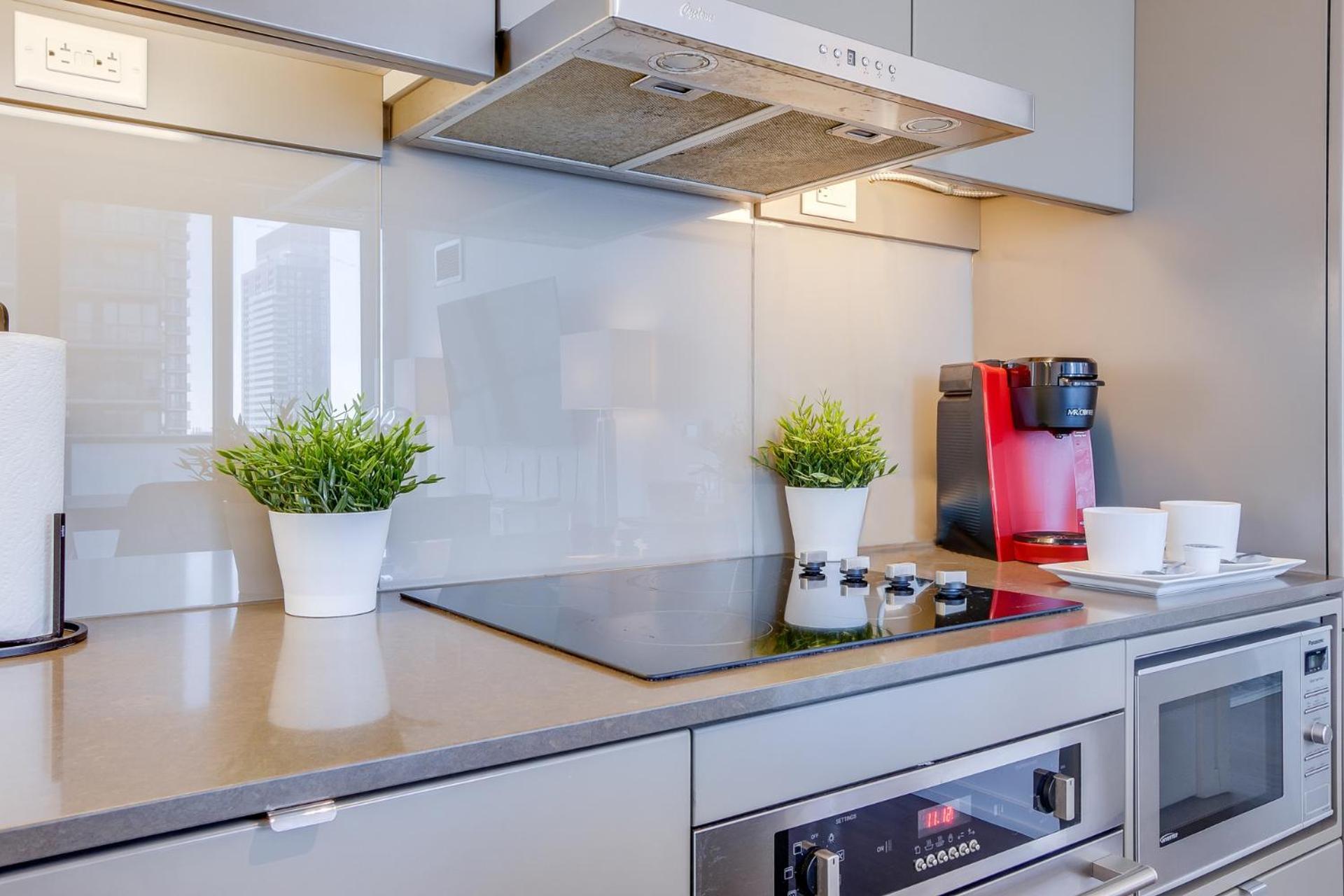 1Br Condo - City View, Near Cn Tower & Rogers Center トロント エクステリア 写真
